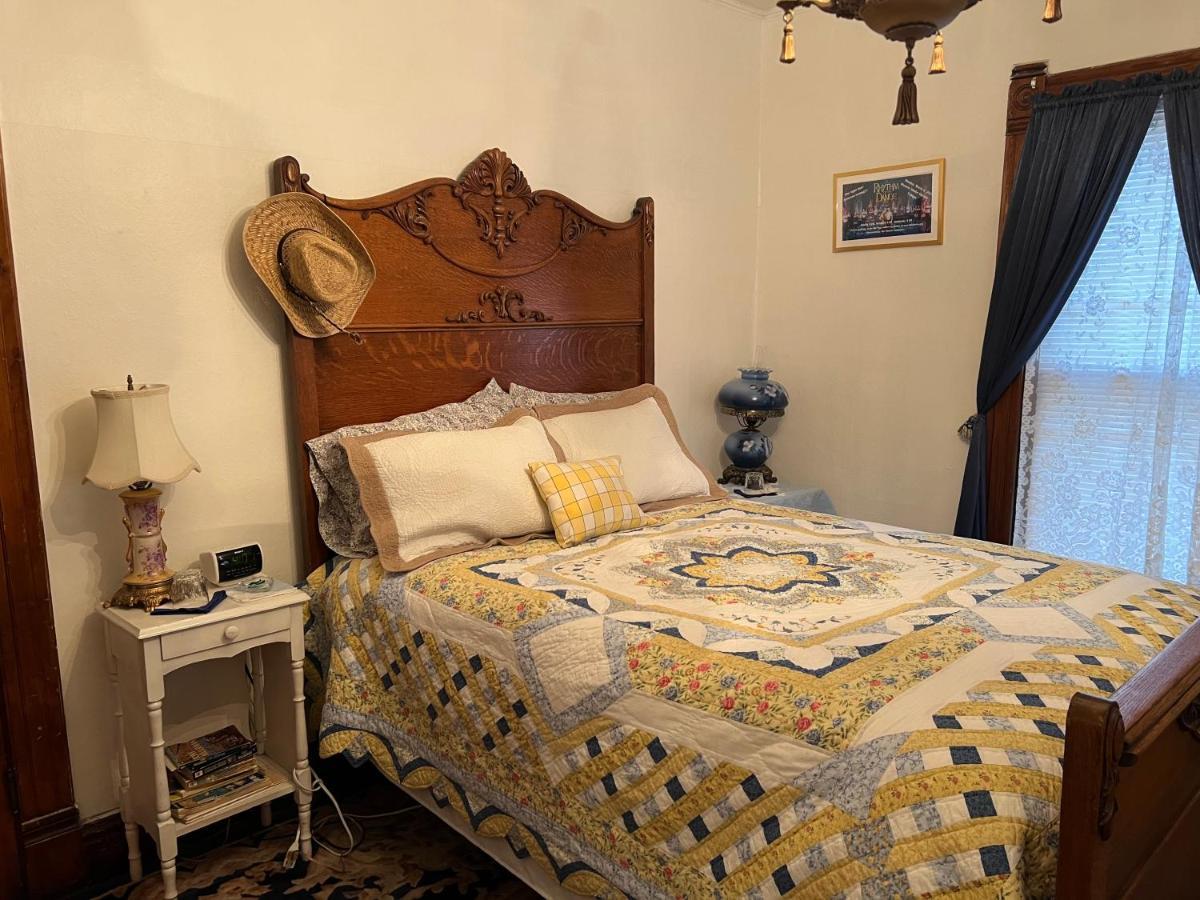 Bed And Breakfast Hearts Desire Raton Exterior foto