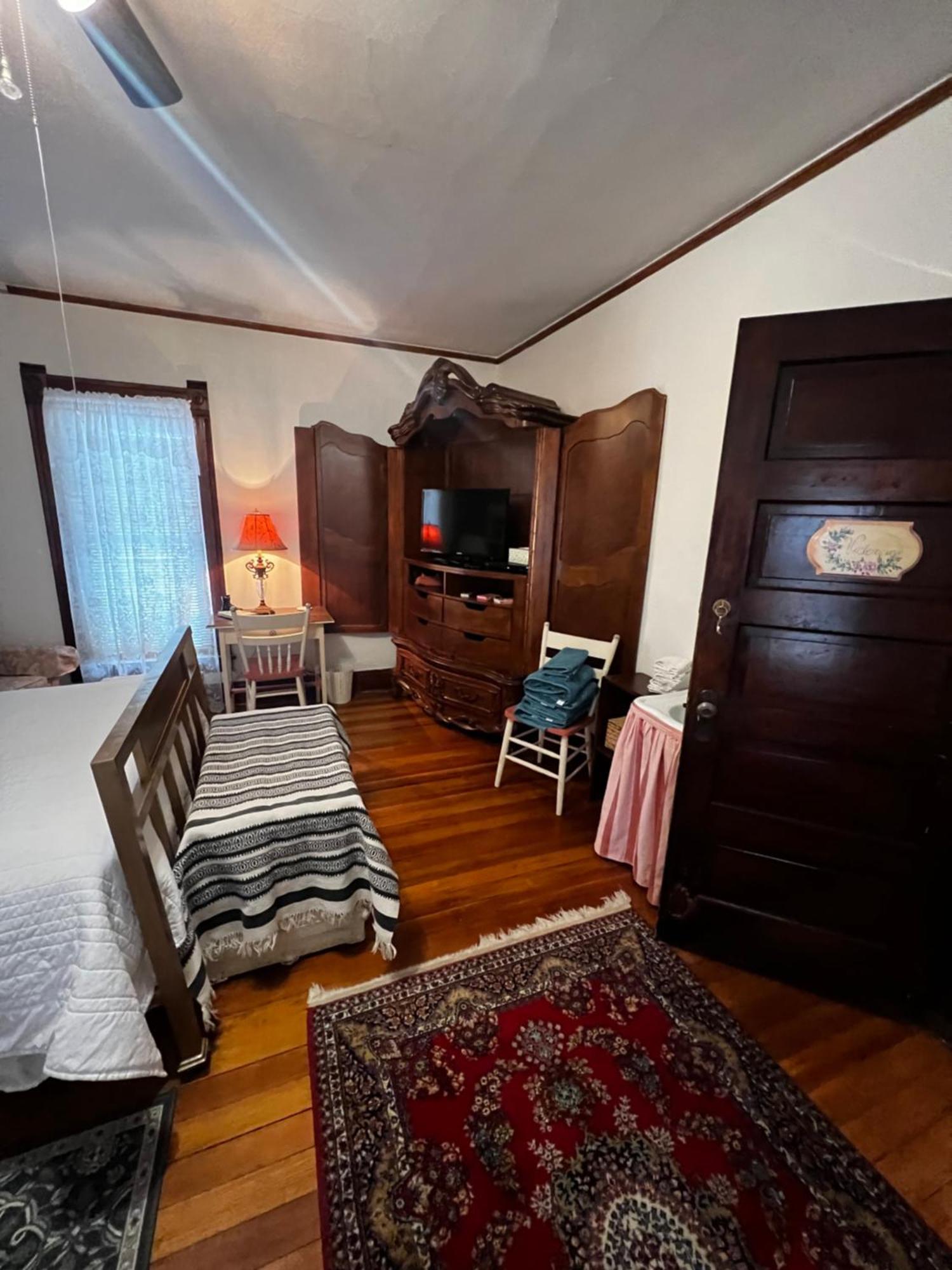 Bed And Breakfast Hearts Desire Raton Exterior foto